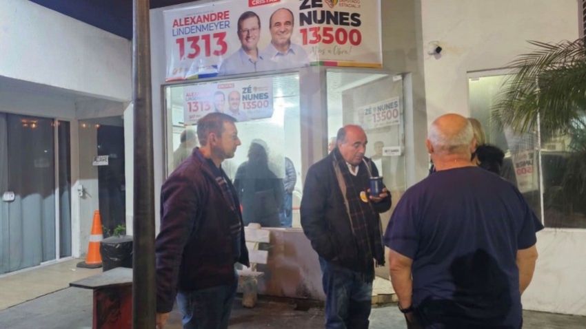Zé Nunes inaugura comitê de campanha em Cristal 