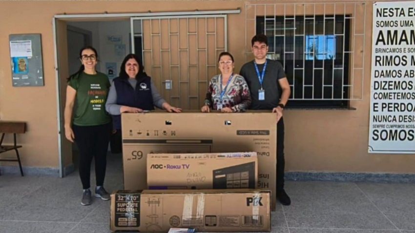 Tapes investe em tecnologia nas escolas municipais para fortalecer a aprendizagem dos alunos